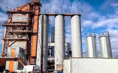 Things that are not allowed in asphalt mixing equipment